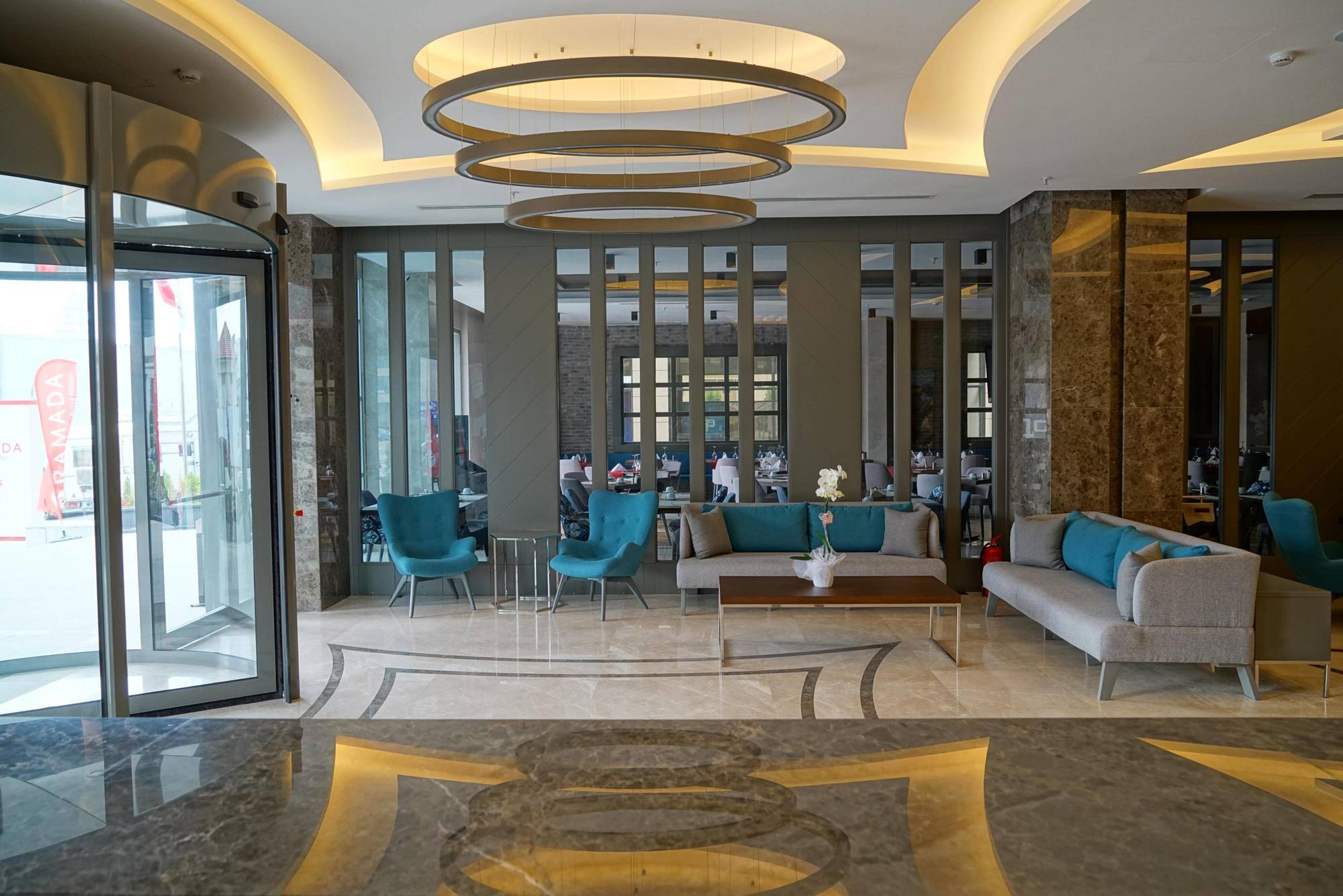 Ramada Bursa Nilufer Hotel Bagian luar foto