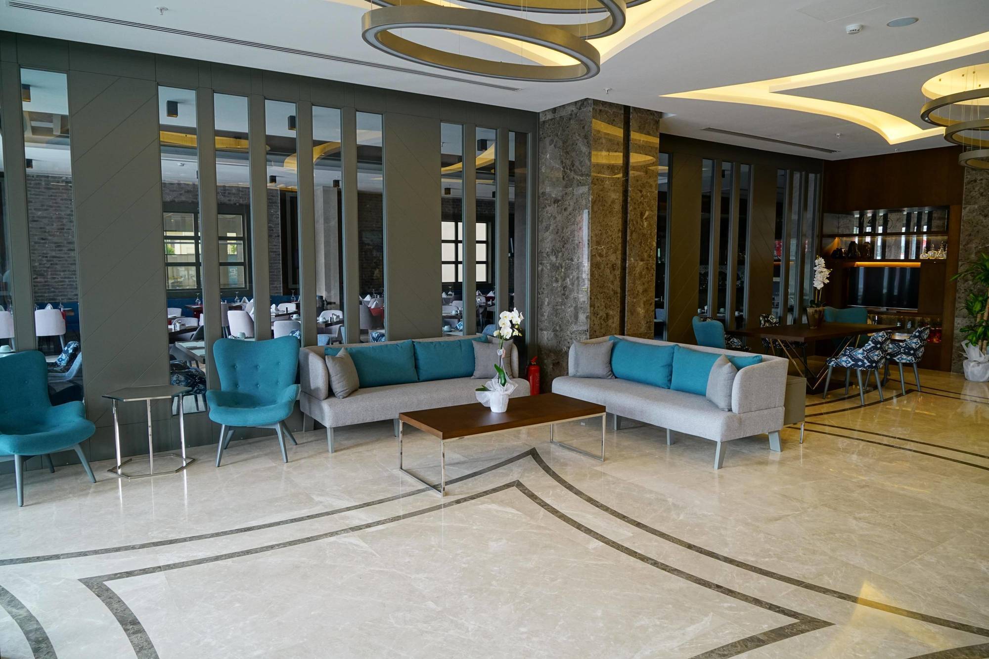 Ramada Bursa Nilufer Hotel Bagian luar foto